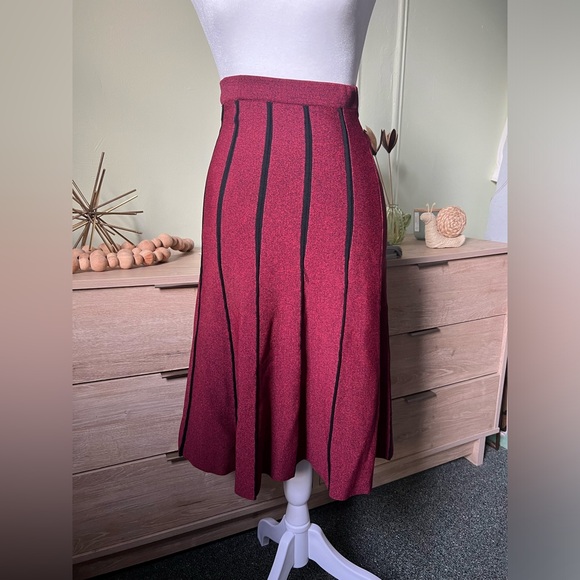 Maroon Black Pleated High-Waist Sweater Stretch Modest Midi Knee-Length Skirt S - Picture 11 of 16